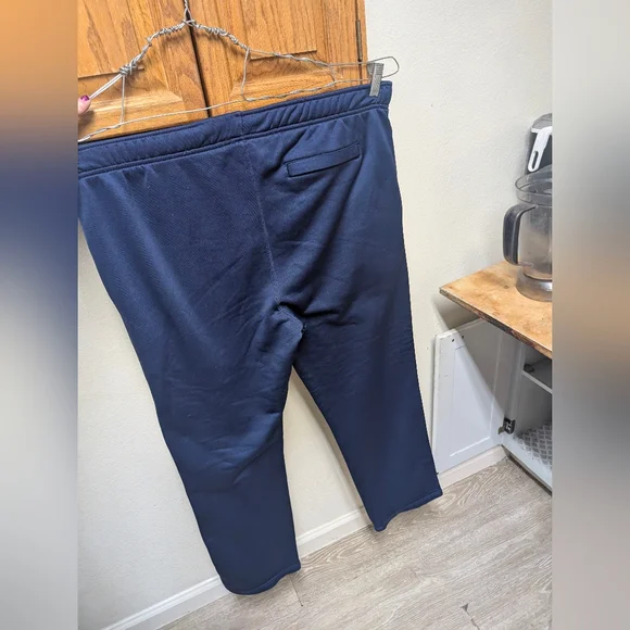 Old Navy Men's Navy Blue Active Go  Dry French Terry Pants - Picture 4 of 4